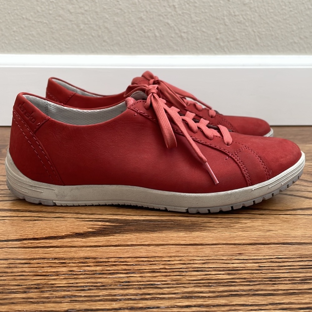 Dansko Leela sneakers waterproof